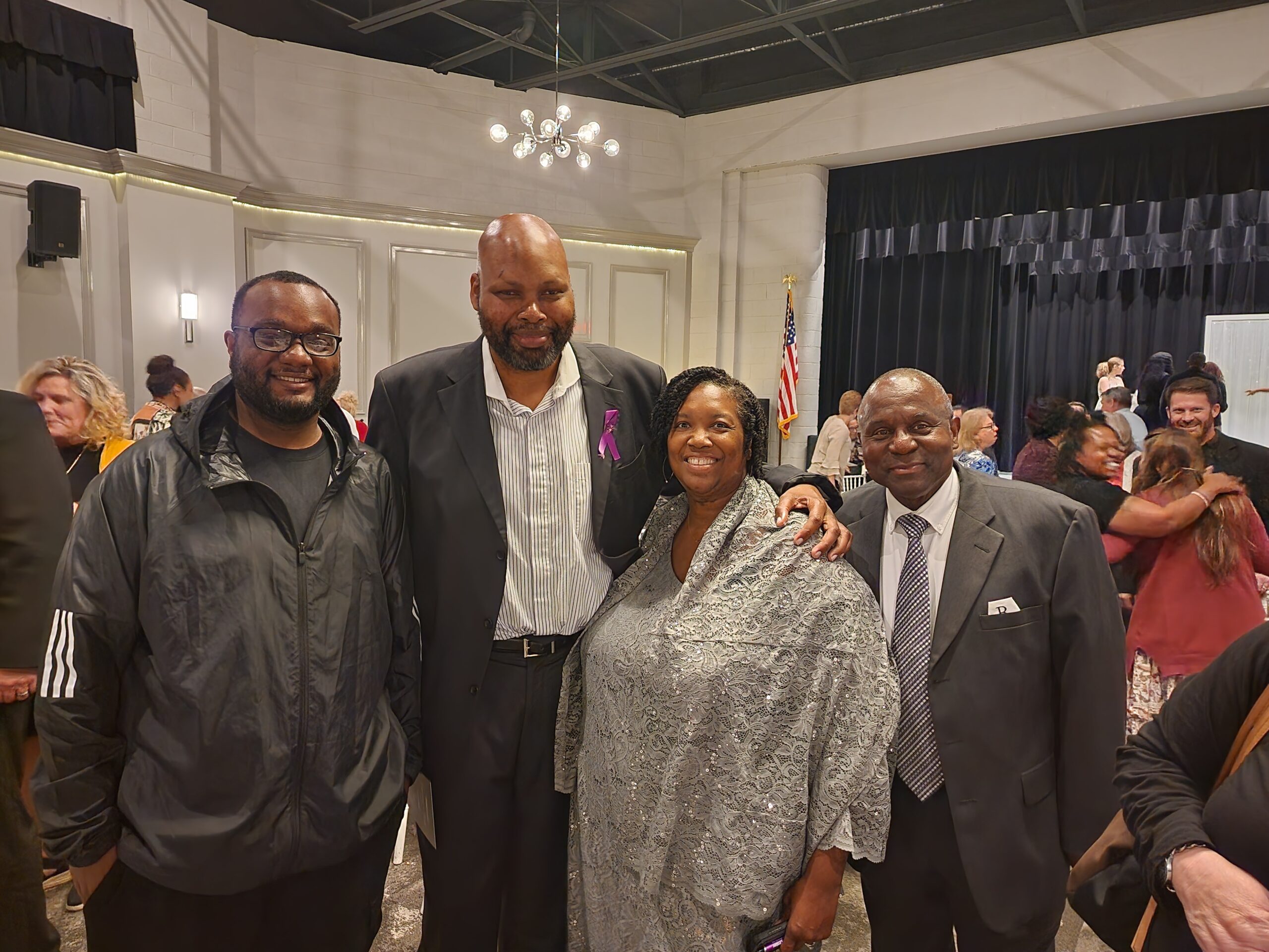 Members of New Life Ministries collaborated with us for the Selah Fundraising Gala!