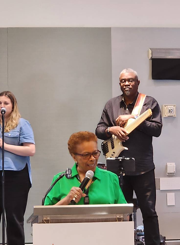 528147872_10233774501937050_8870629724883050892_n Apostle Gwen Campbell, the Mid-Atlantic Regional Director, at the MIRACLES, SIGNS, & WONDERS REGIONAL GATHERING.