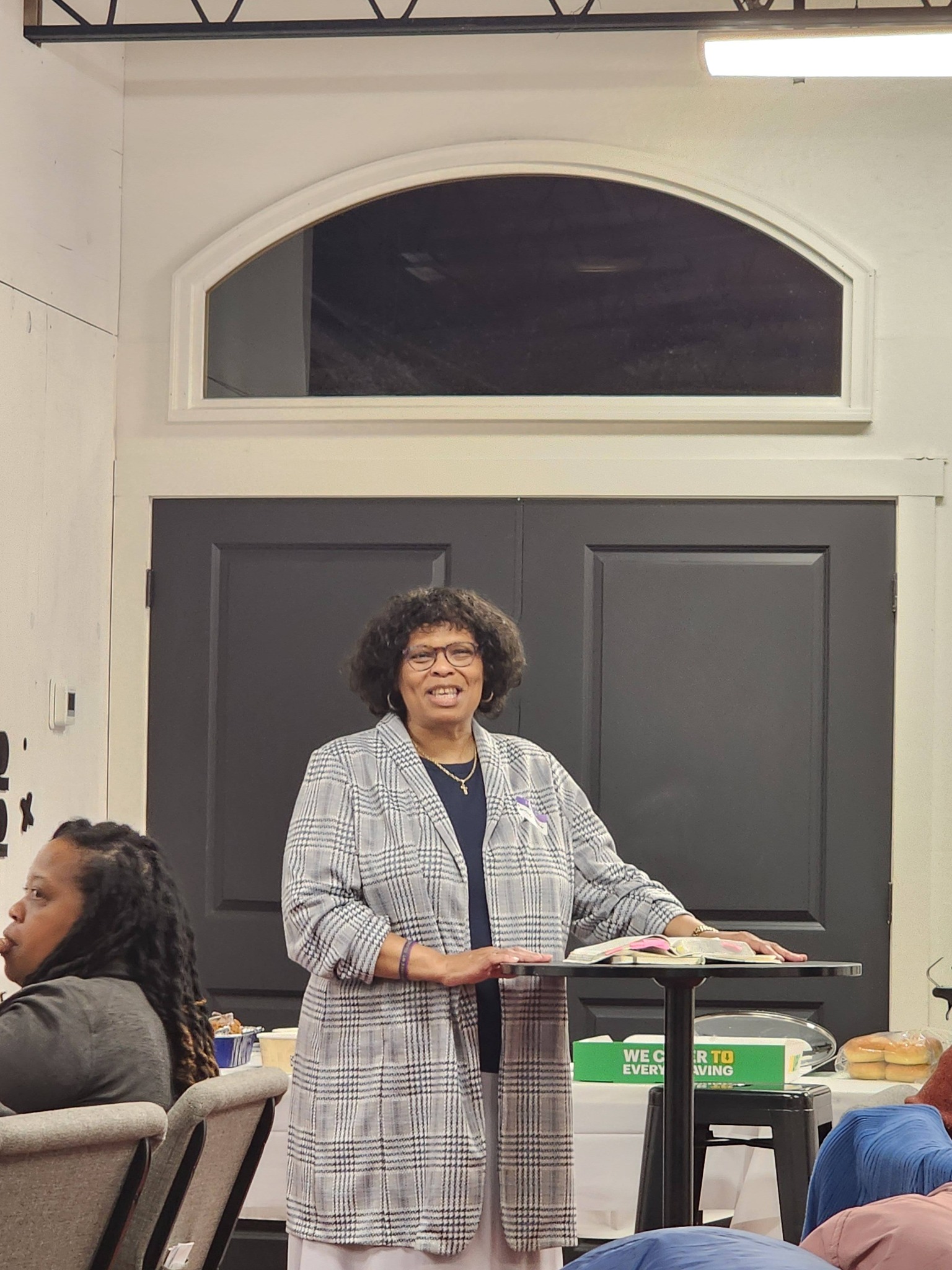 Minister Corrine Walker, Aglow Ambassador, was our February fellowship guest speaker. She spoke about MIRACLE, SIGNS, &amp; WONDERS through her personal testimony.